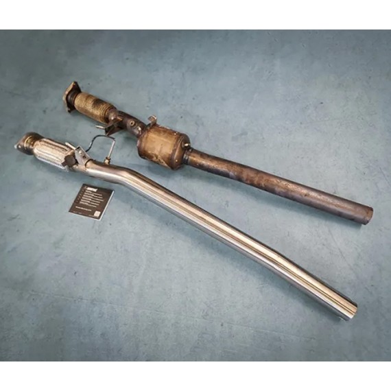 Akrapovic | Tubo di raccordo in acciaio Inox per Mercedes A35 (W177) con OPF/GPF