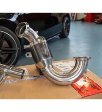 Capristo | Downpipe CAT 200 celle (NO ECU REMAPPING) per Mercedes AMG A45, A45s, CLA 45, GLA 45 W177 Capristo | Downpipe CAT 200 celle (NO ECU REMAPPING) per Mercedes AMG A45, A45s, CLA 45, GLA 45 W177