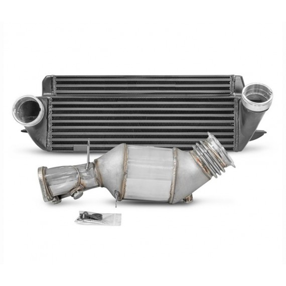 Wagner Tuning | Pacchetto Performance EVO 1 (Intercooler + Downpipe catalizzato) per BMW 135i E82/E88 / 335i E90/E91/E92/E93 Wagner Tuning | Pacchetto Performance EVO 1 (Intercooler + Downpipe catalizzato) per BMW 135i E82/E88 / 335i E90/E91/E92/E93